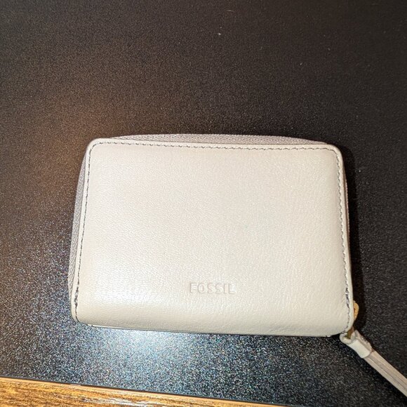 Fossil mini card case wallet - Picture 4 of 8